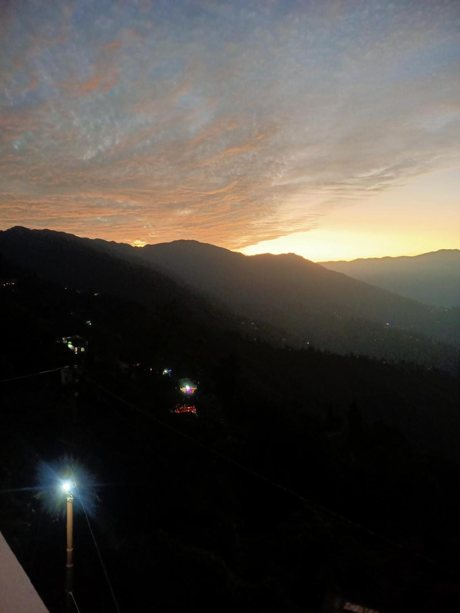 The Sunset Nest Offbeat Homestay Darjeeling  Exterior foto