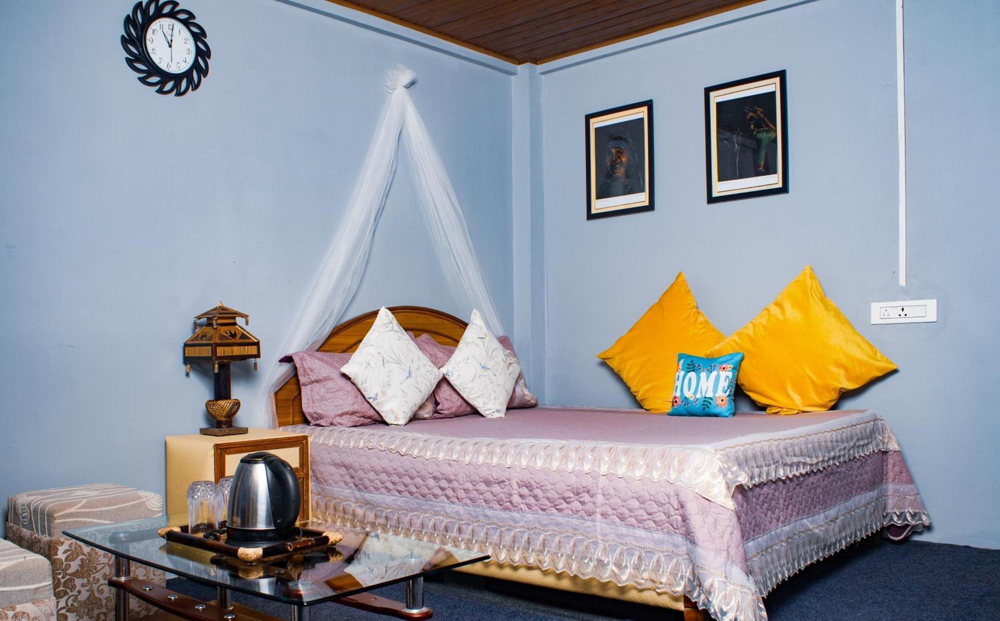 The Sunset Nest Offbeat Homestay Darjeeling  Zimmer foto